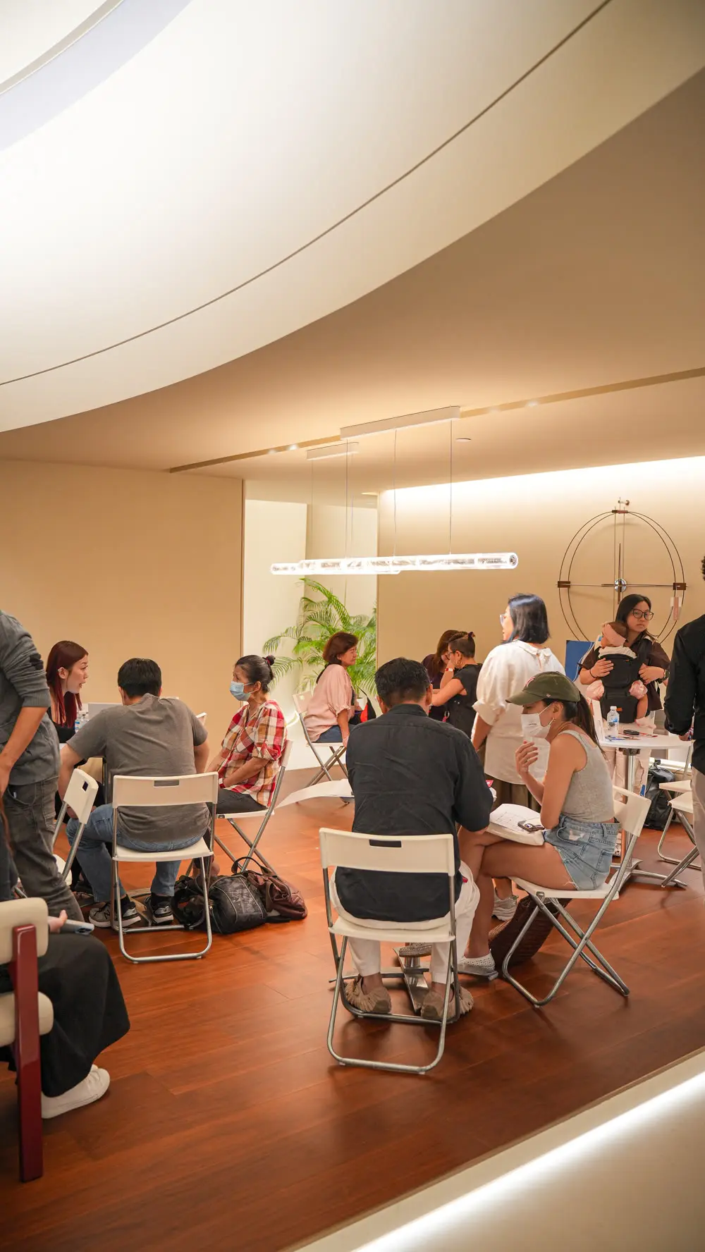 Wide view of the Reno Fiesta consultation hall